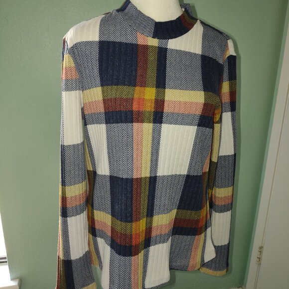 Charlie B Mock Neck Long Sleeved Sweater. Size L - Picture 1 of 6